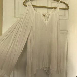 Altard state off the shoulder flowy top